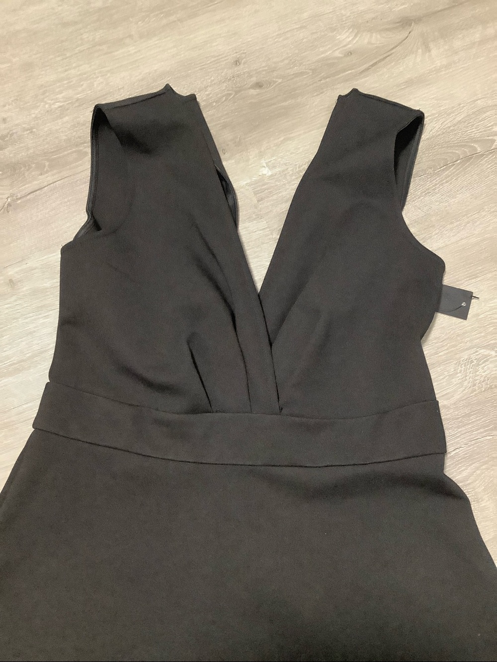Lulus black v neck skater dress - Picture 3 of 7